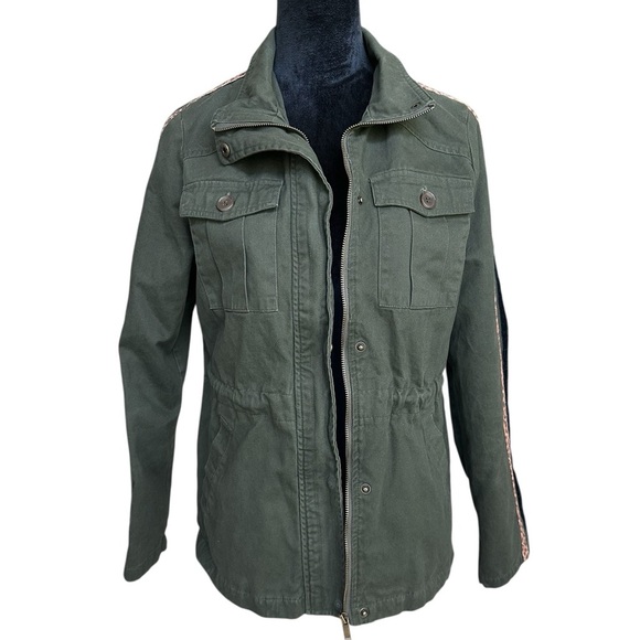 peyton jensen Jackets & Blazers - Peyton Jensen Women’s Green Jacket size medium